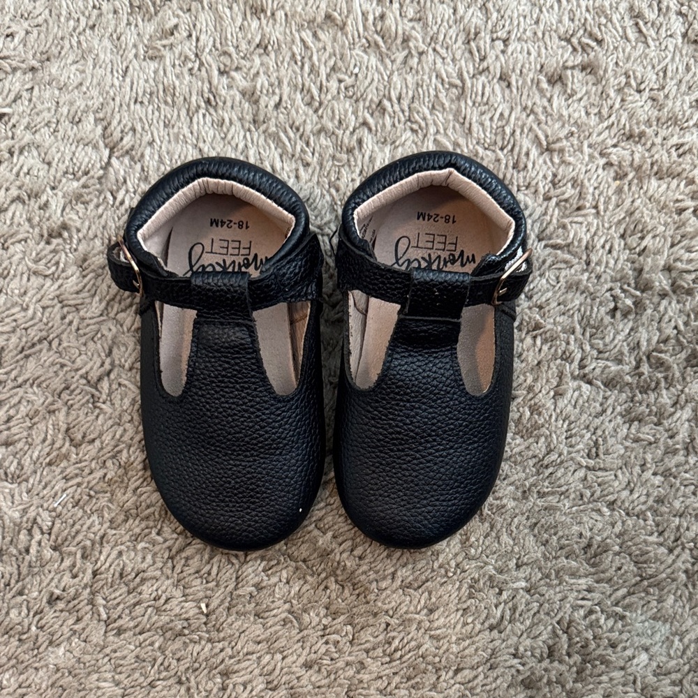 Monkey Feet Black Baby Walker Shoes